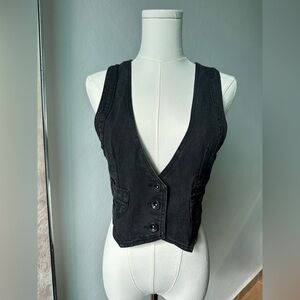 Black Washed Denim Women’s Vest Button-down V-neck Sleeveless Coastal girl